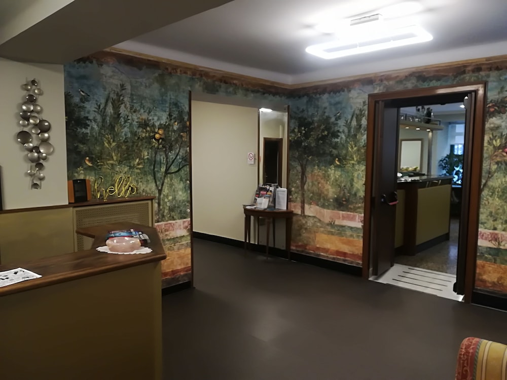 Assarotti Hotel 28/52