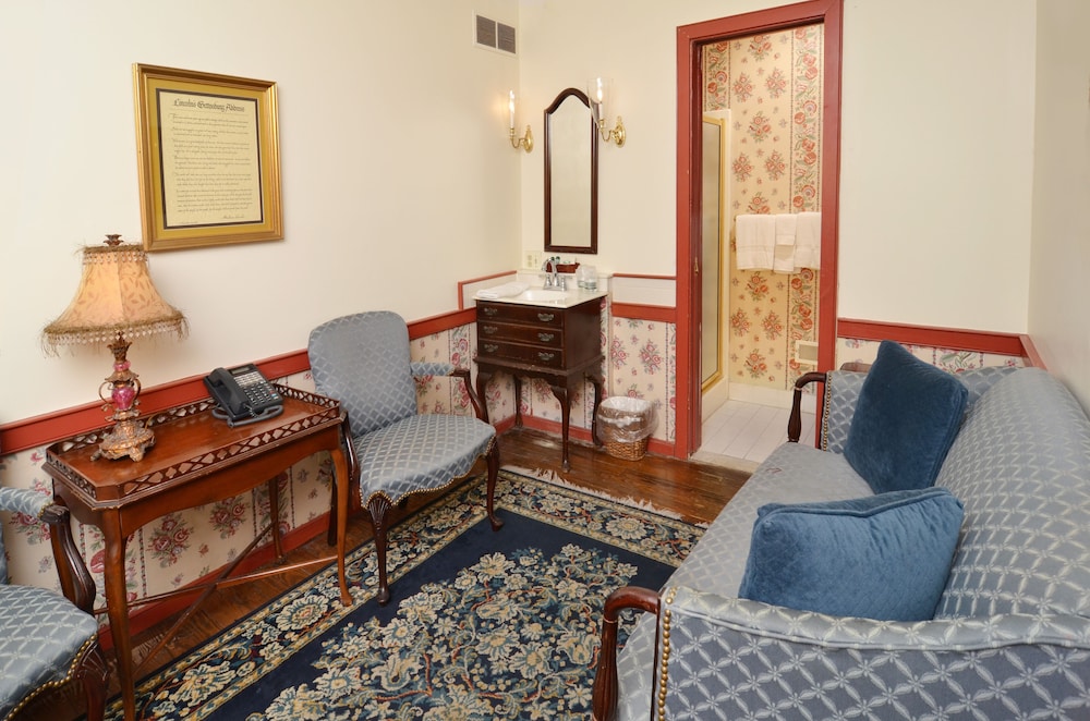 Duling Kurtz House and Country In 34/50