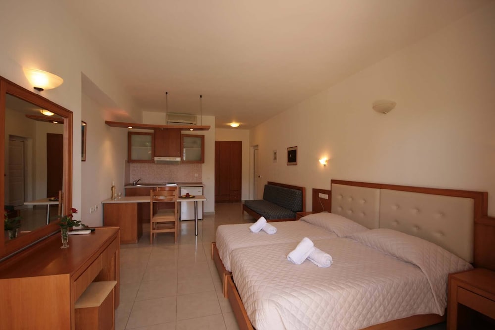 Castro Beach Hotel 15/55