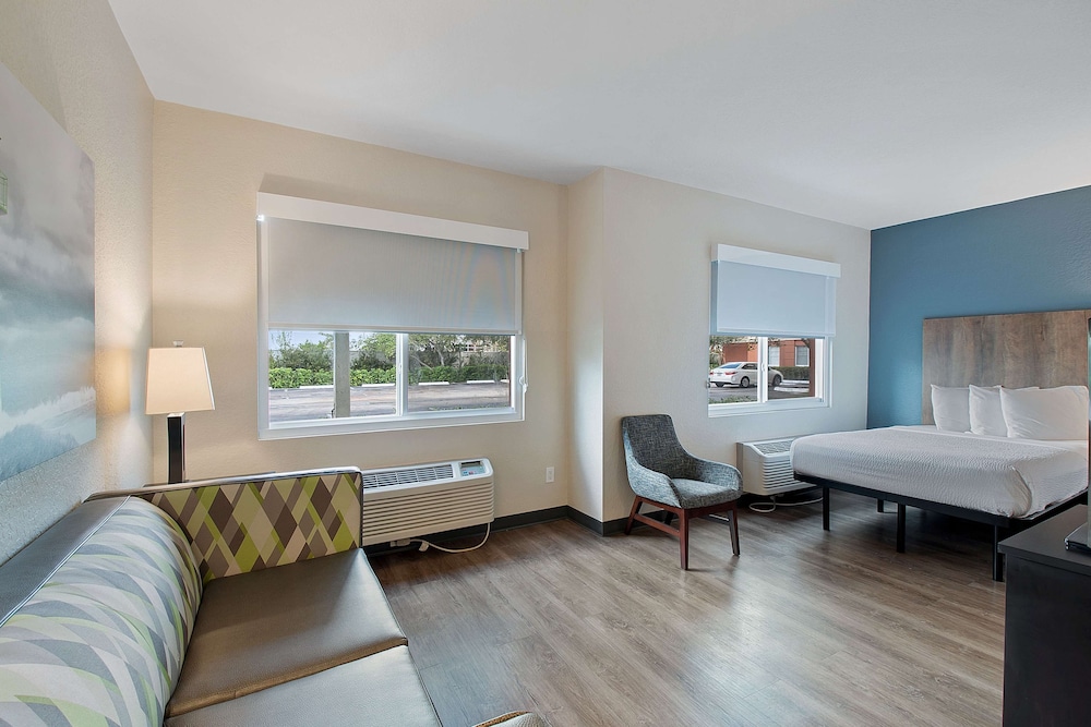Extended Stay America Premier Suites - Fort Lauderdale - Cypress Creek - Park North 25/59
