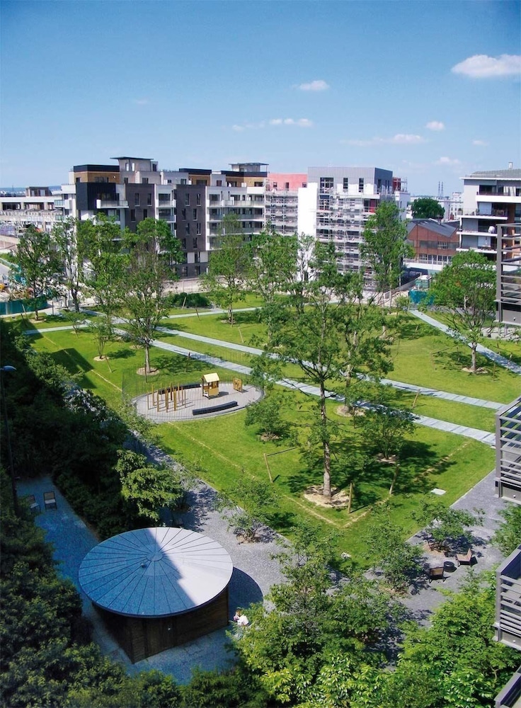 Residhome Asnieres 34/77