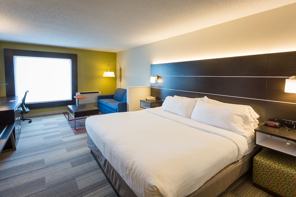 Holiday Inn Express Hotel And Suites Reading 14/48