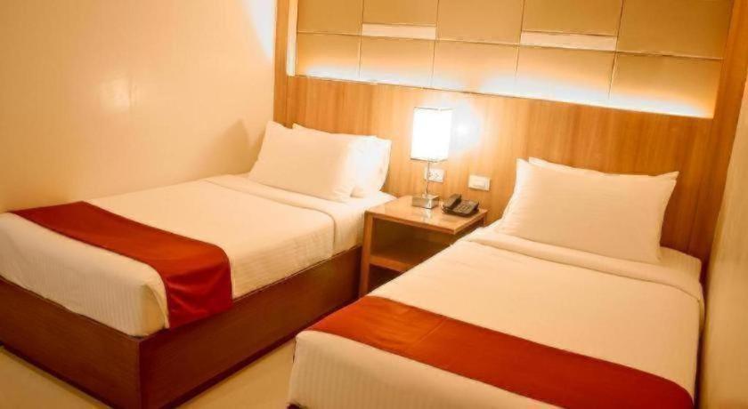 Hotel Veniz Session 19/33