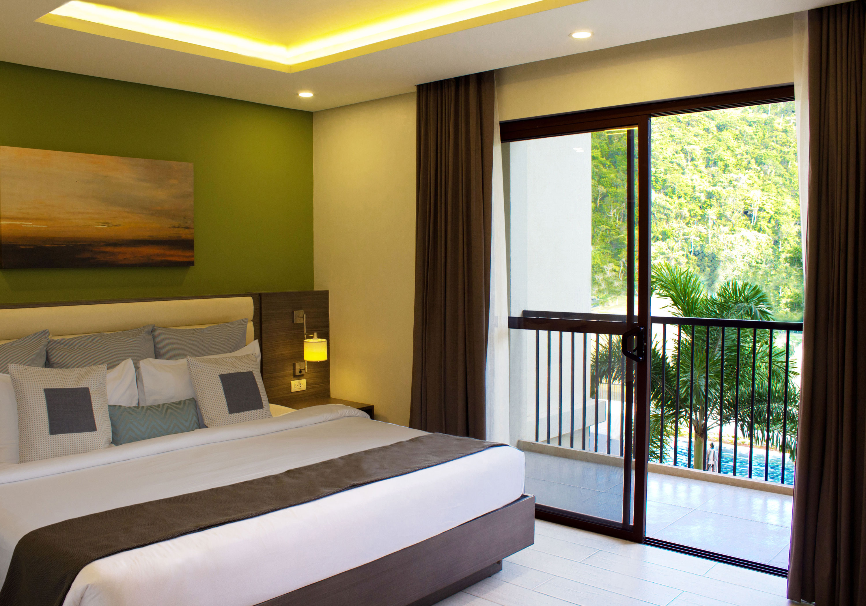 Connecting, Lagoon, Pool View