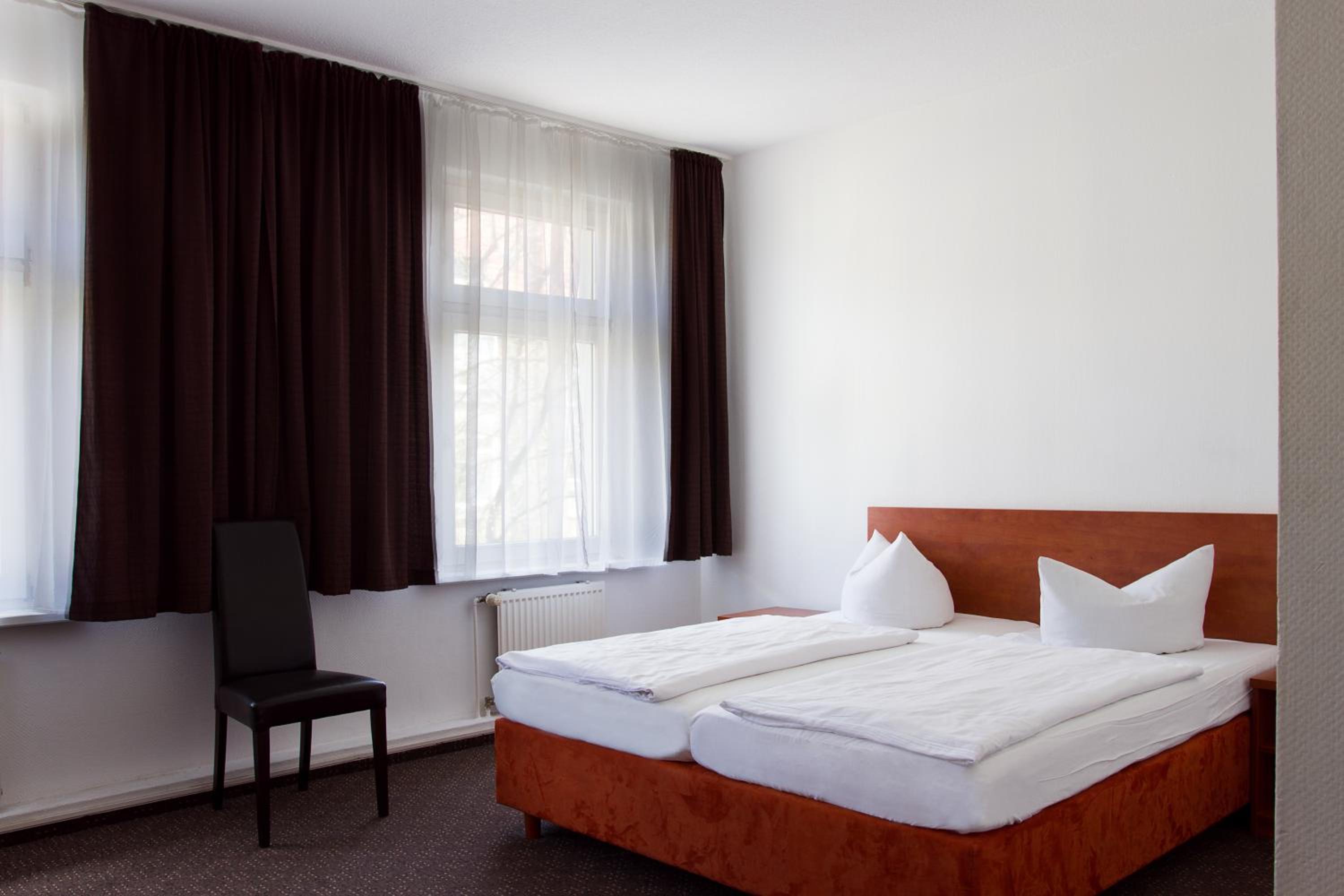 Hotel Eckstein 4/27