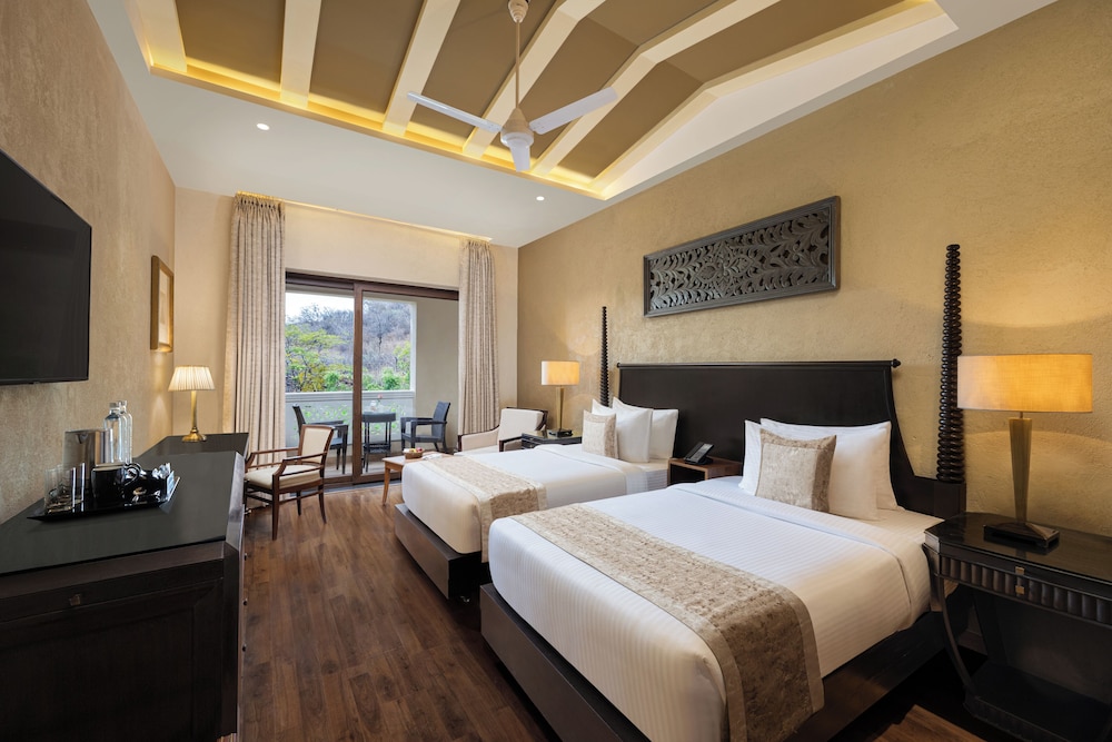 Essentia Luxury Resort & Spa Udaipur 19/61
