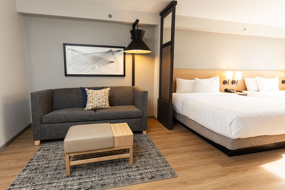 Hyatt Place Atlanta/Alpharetta/North Point Mall 24/59