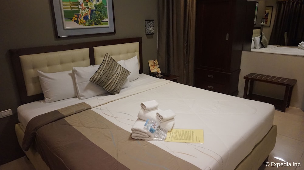 Devera Hotel 18/72