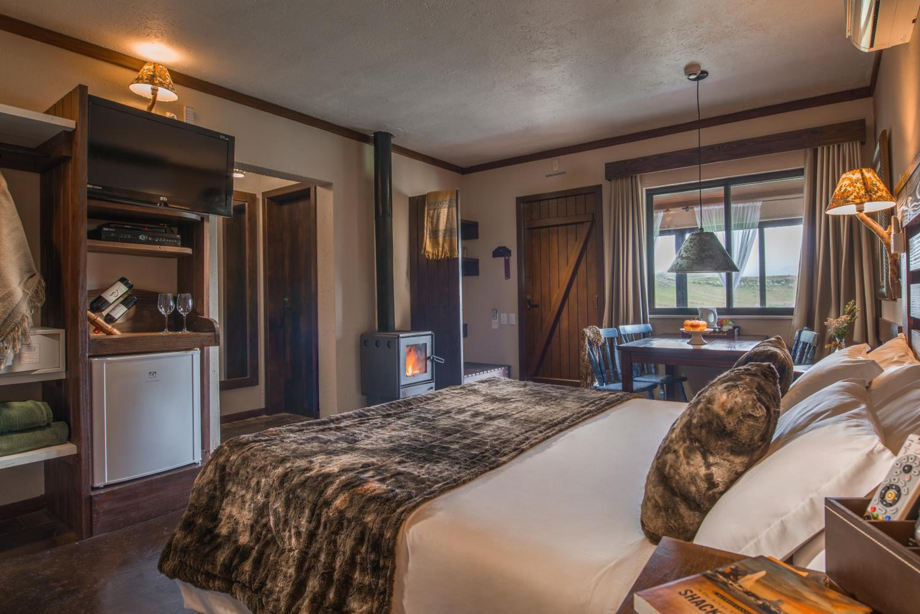 Rio do Rastro Eco Resort 4/23