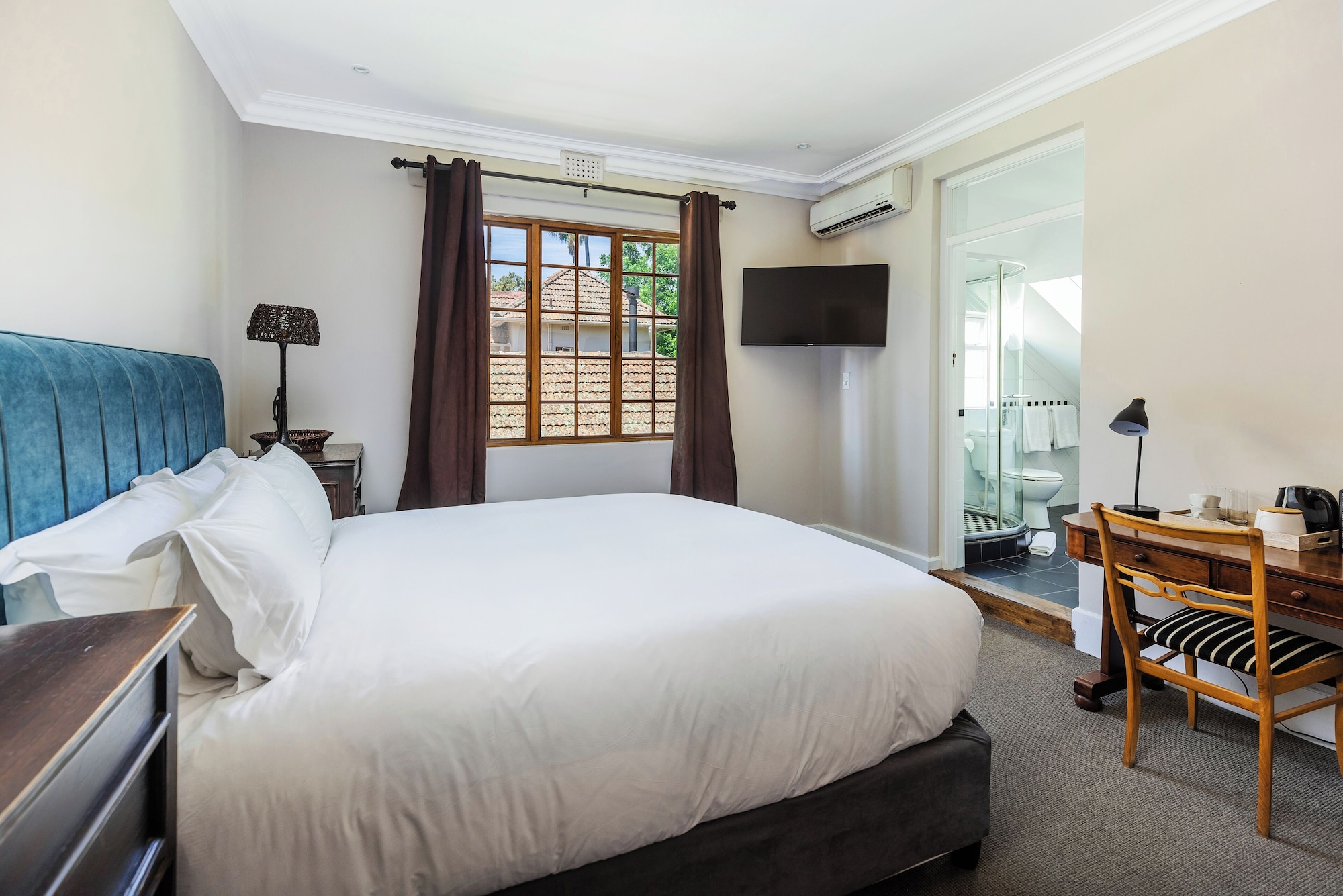 1 BEDROOM, STANDARD