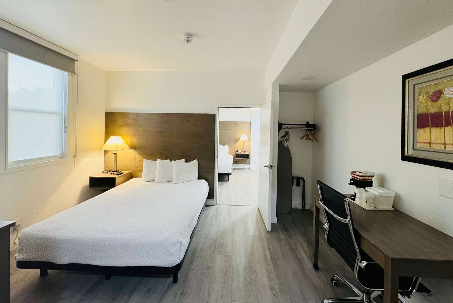 Ramada by Wyndham San Diego Airport 11/42