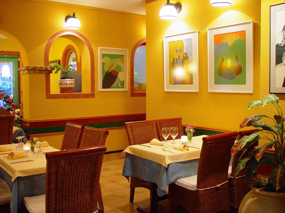 Hotel Boutique Las Arenas 35/50