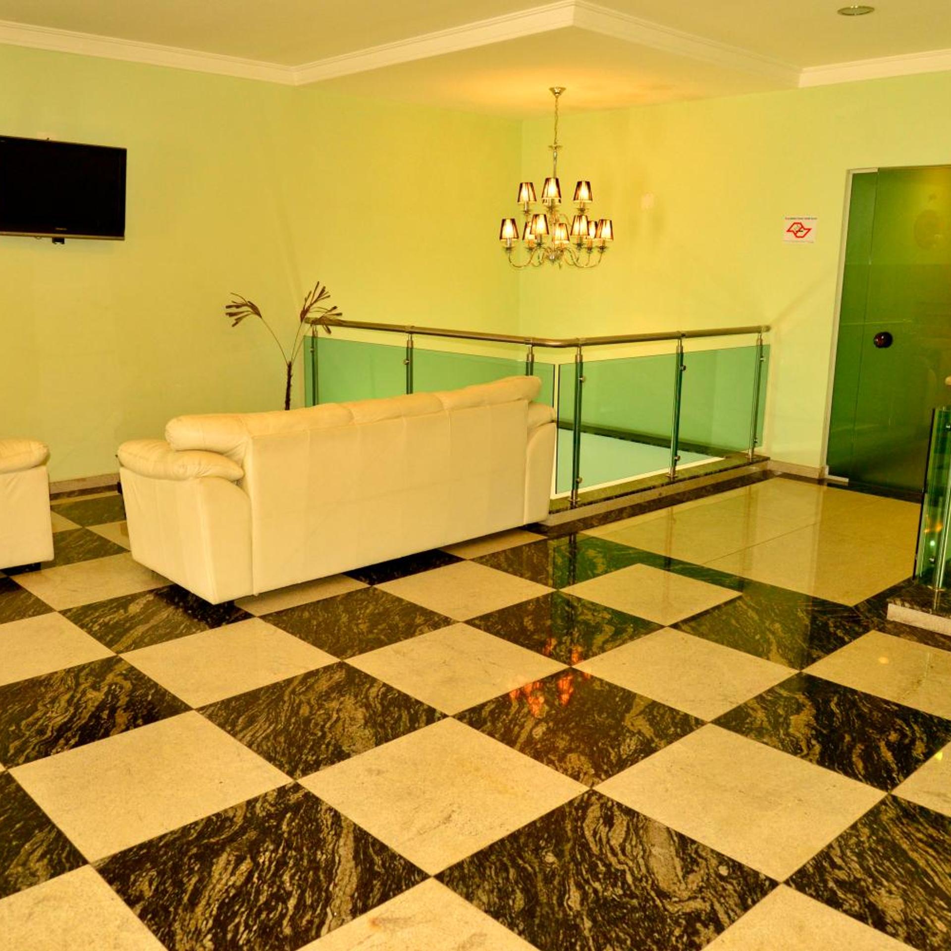 Residencial Pantanal Santa Cruz Hotel 7/35