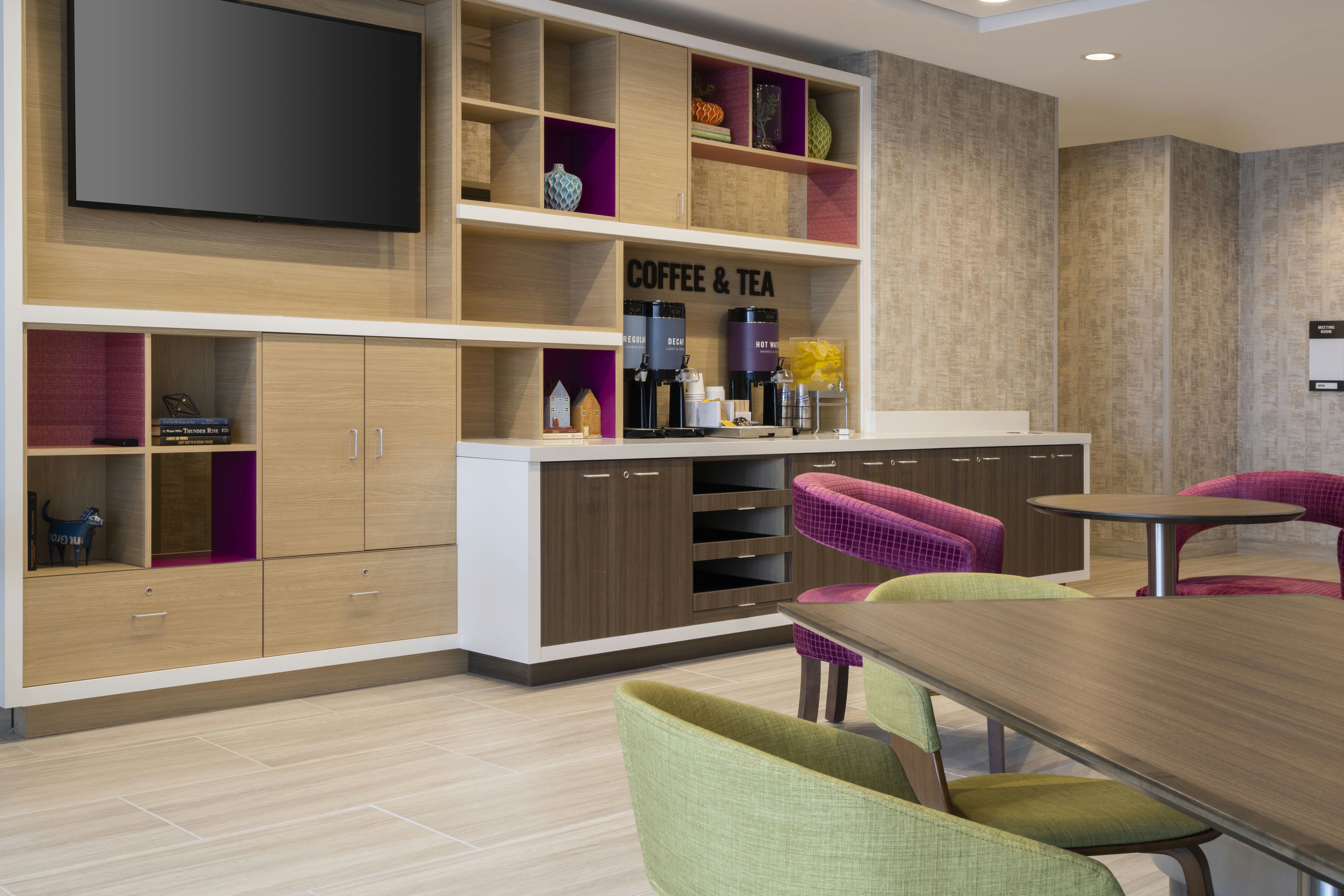 Home2 Suites by Hilton Clovis 24/34