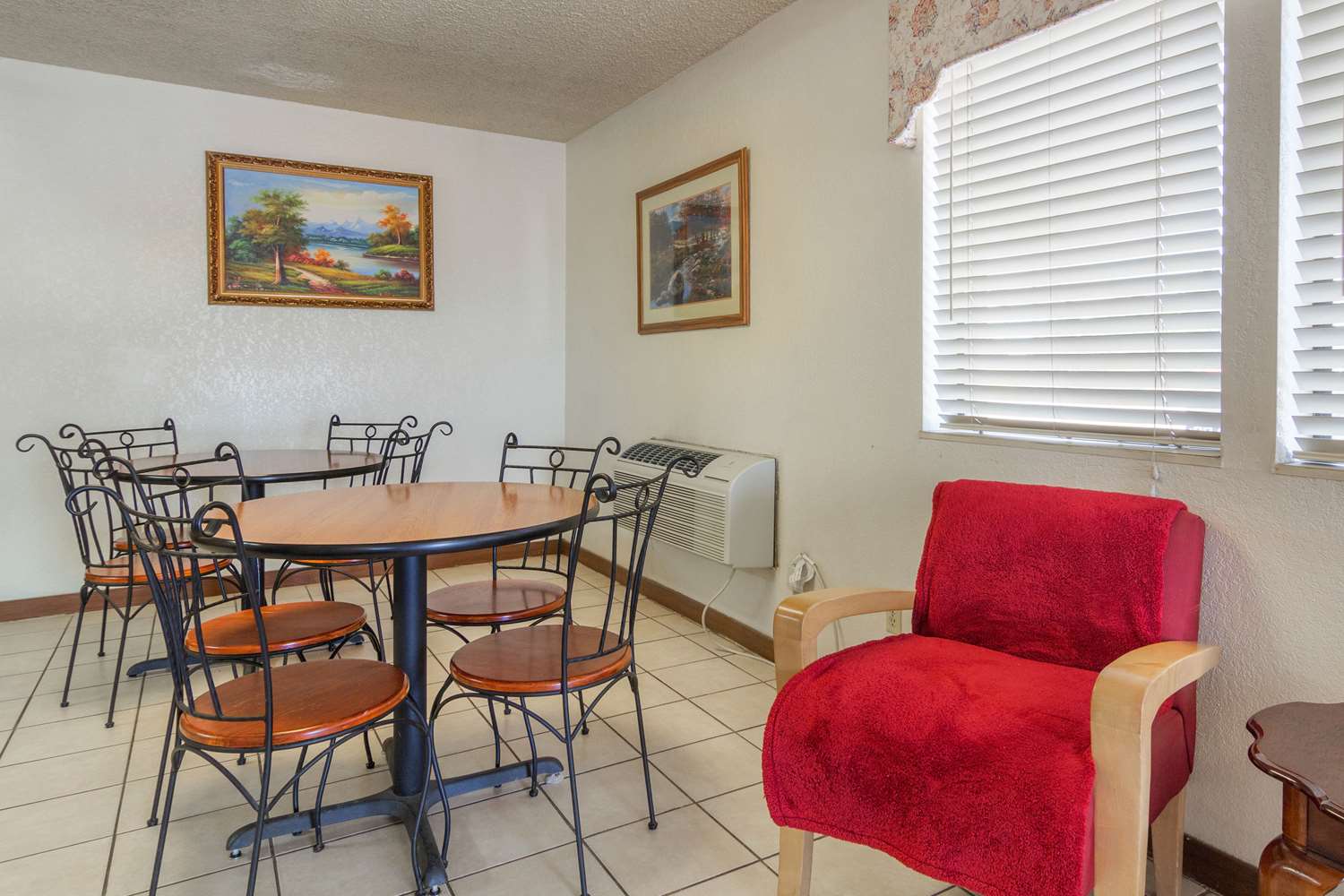 Motel6 Brighton, CO - Denver Northeast 15/22