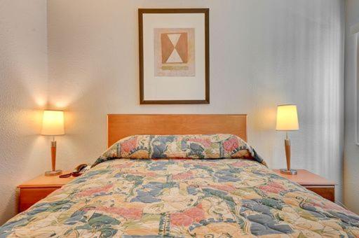 Bridger Inn Hotel Las Vegas 10/18