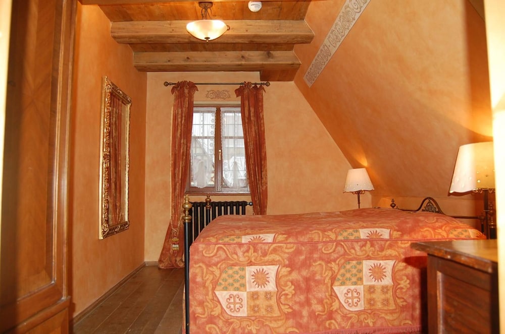 Historik Gotisches Haus Garni 38/71