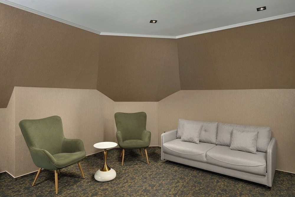 Hotel Allora 28/48