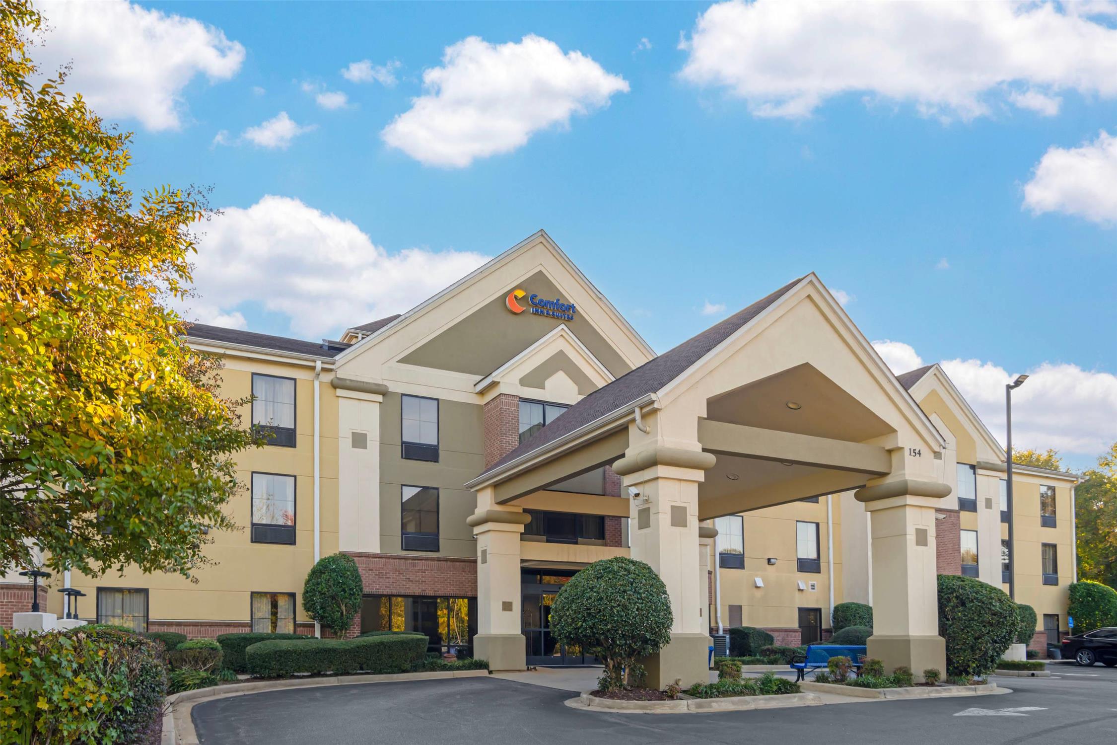 Comfort Inn and Suites at I-85 45/49