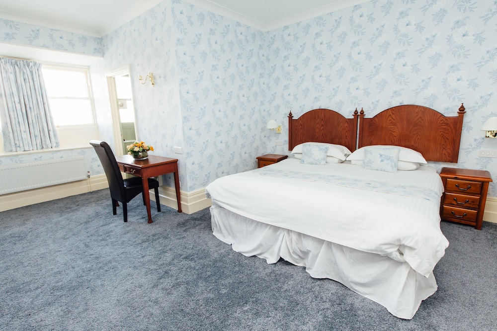 The Duke Of Cornwall Hotel 29/73