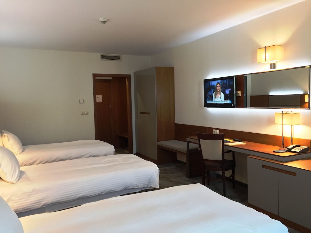 Golden Tulip Varna Hotel 11/42