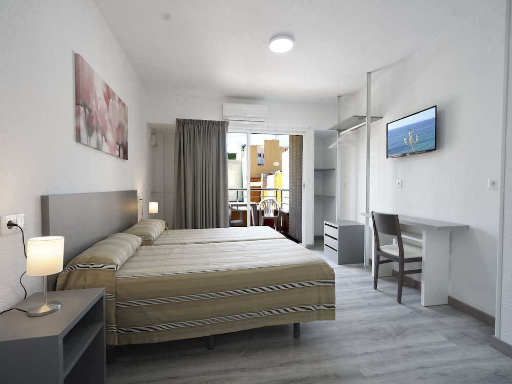Hostal Anna Benidorm 15/34