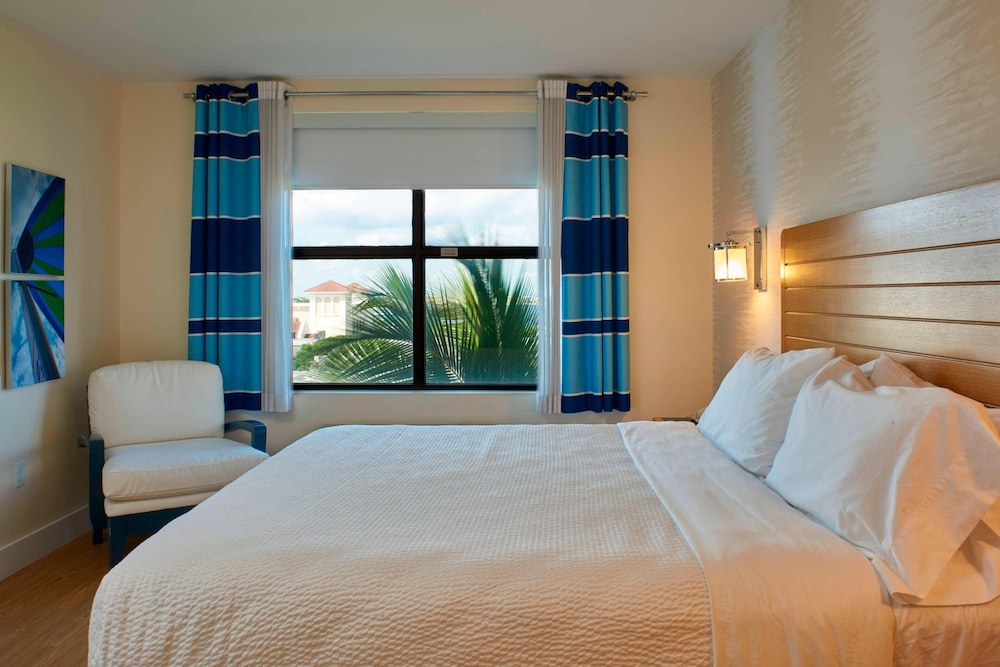 Four Points By Sheraton Punta Gorda Harborside 24/60
