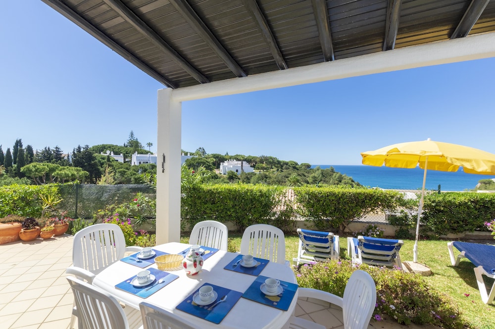 Rocha Brava Village Resort 57/77
