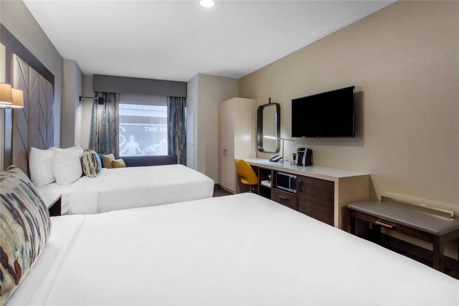 ROOM, 2 QUEEN BEDS, ACCESSIBLE