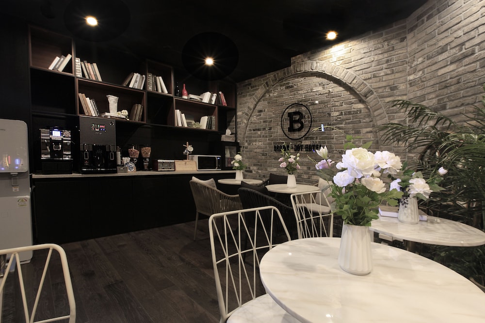 Brown Dot Hotel Yangjeong 38/45
