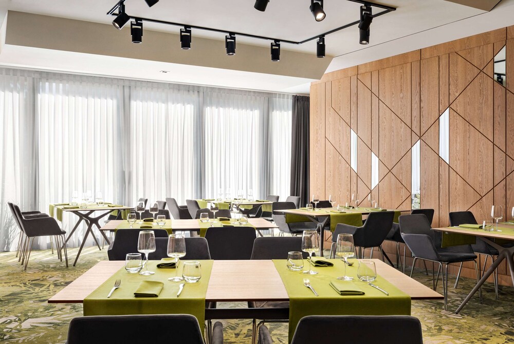 Ramada by Wyndham Slatina Parc 36/49