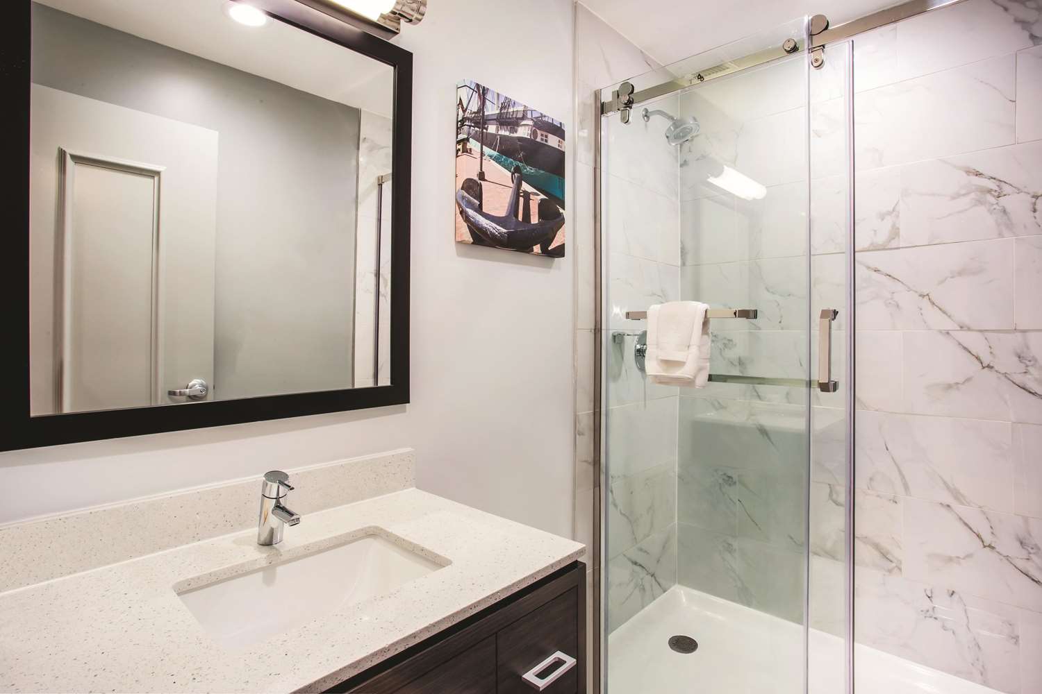 La Quinta Inn & Suites by Wyndham Baltimore Downtown 35/38