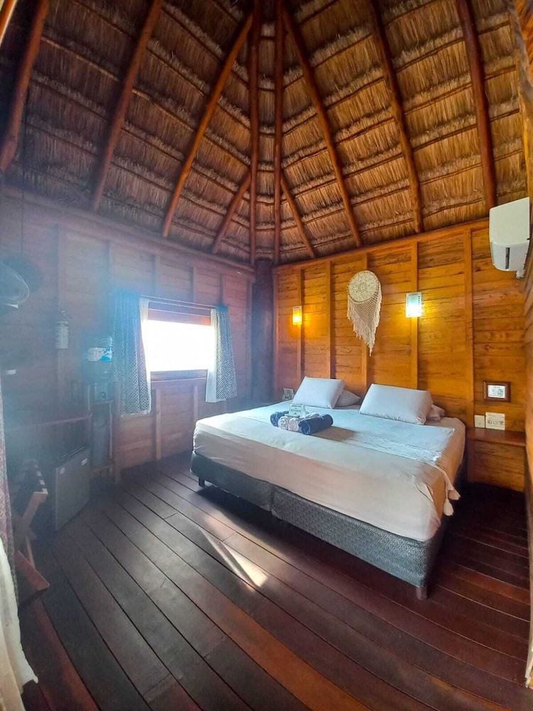 Palmeras de Mahahual Cabanas 10/39