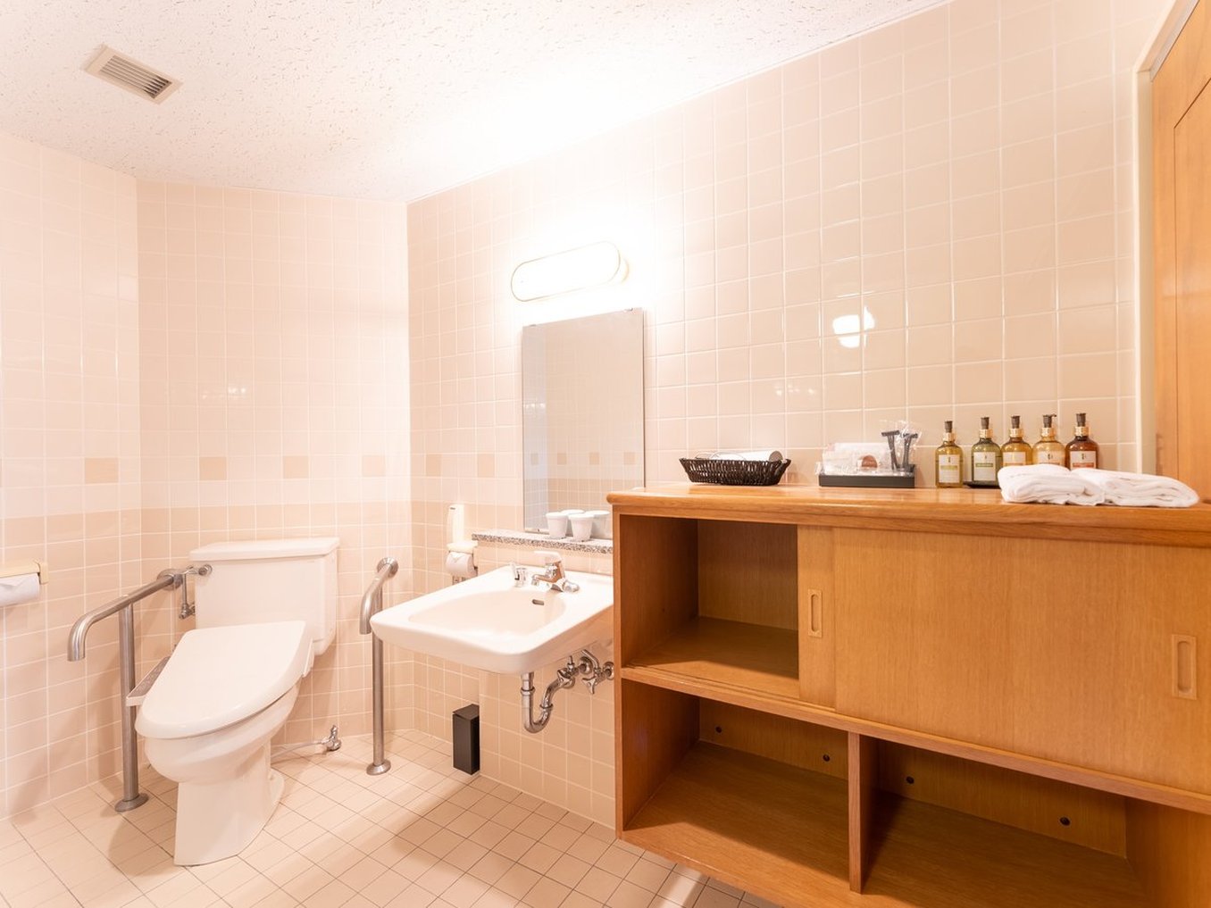 Livemax Resort Upopoy Shiraoi Onsen 18/19