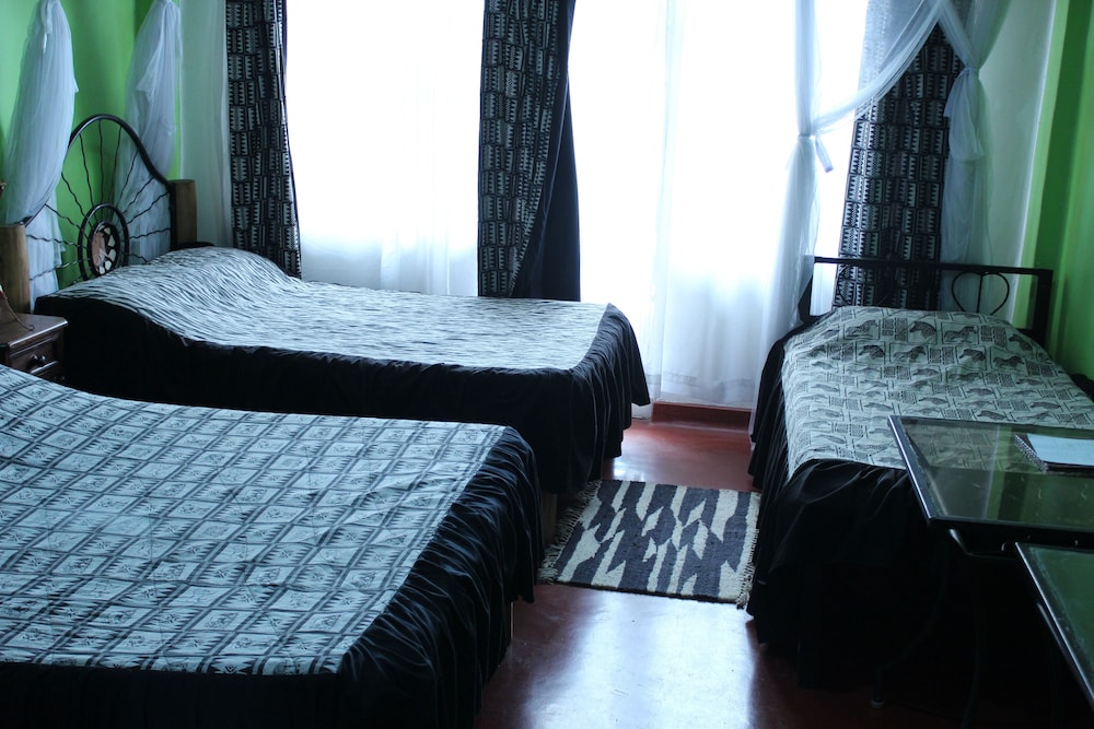 Khweza Bed & Breakfast 15/43