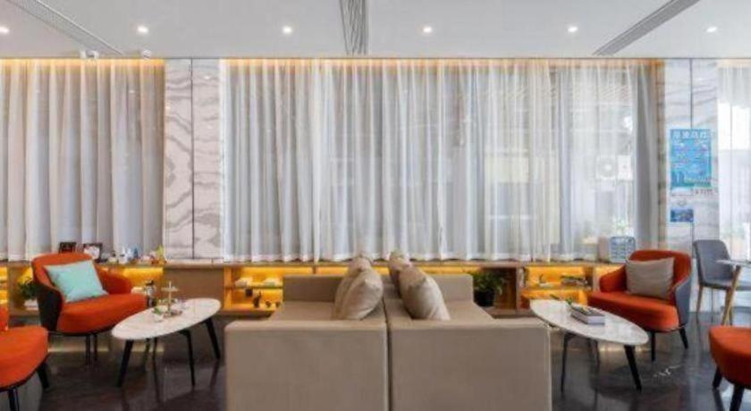 VX Xiamen Siming District Huandao Road Hotel 33/50