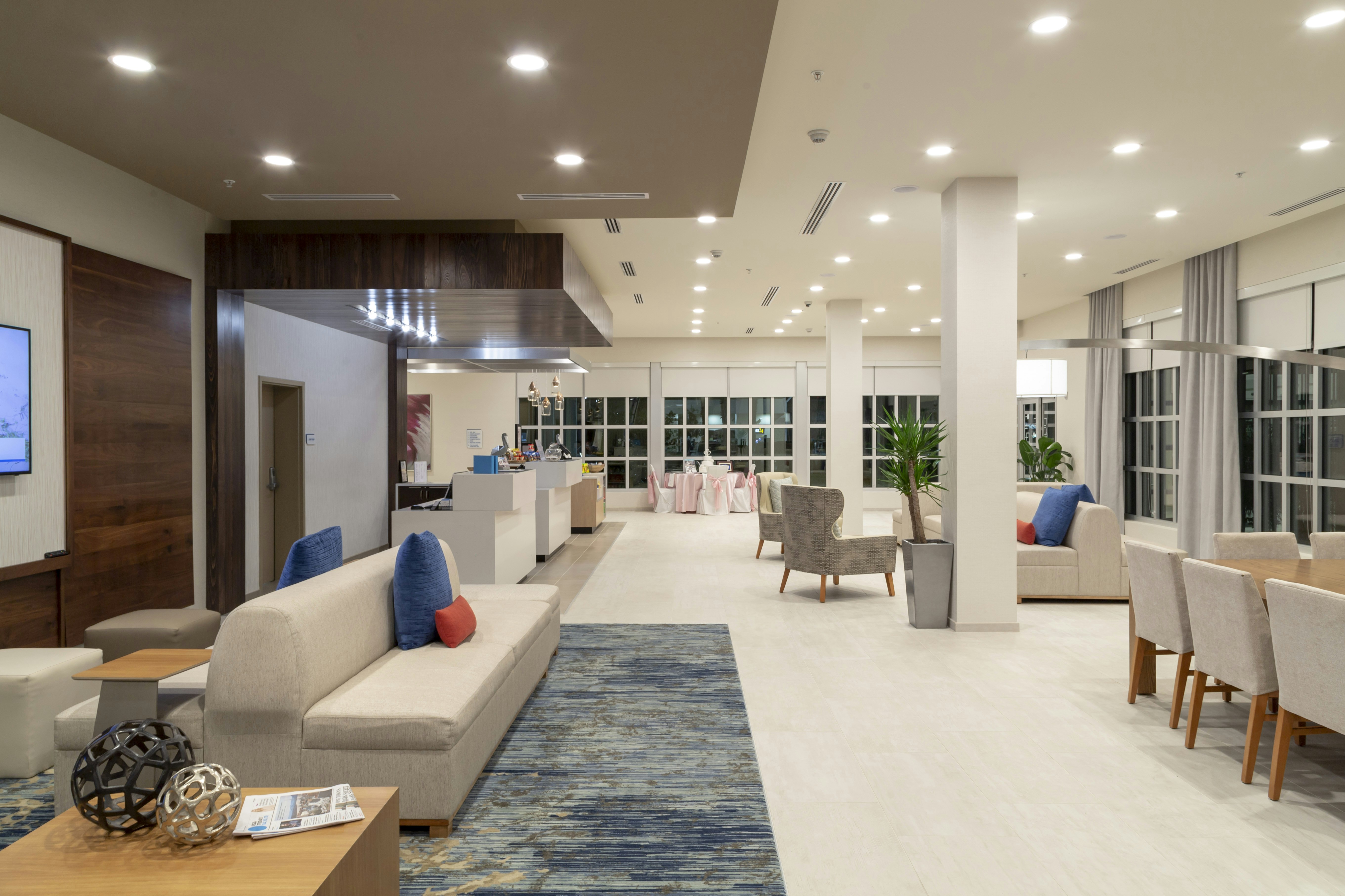 Hilton Garden Inn Tampa-Wesley Chapel 35/59