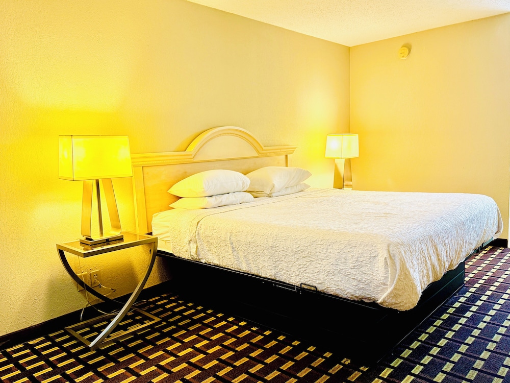 Travelodge by Wyndham Thomasville AL 23/50