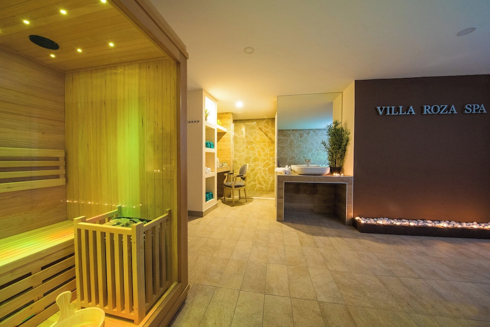 APARTMENTS VILLA ROZA 27/67