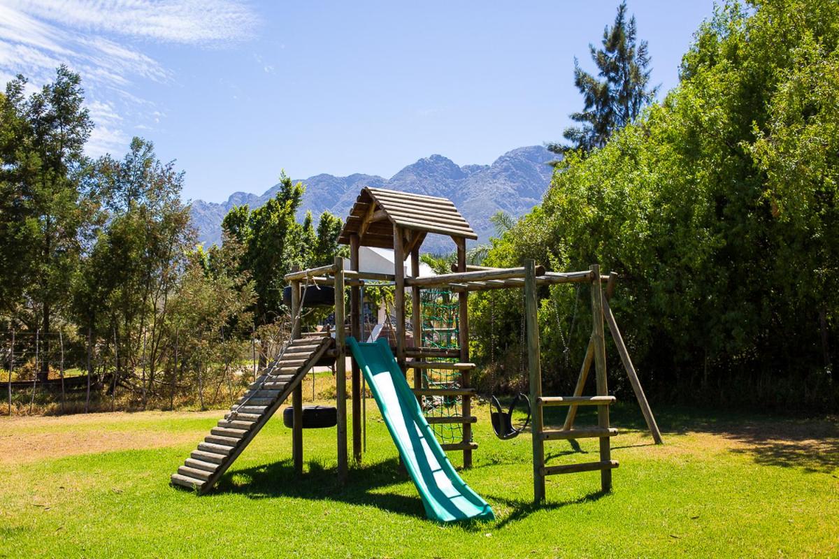 Steenbok Farm Cottages 18/35