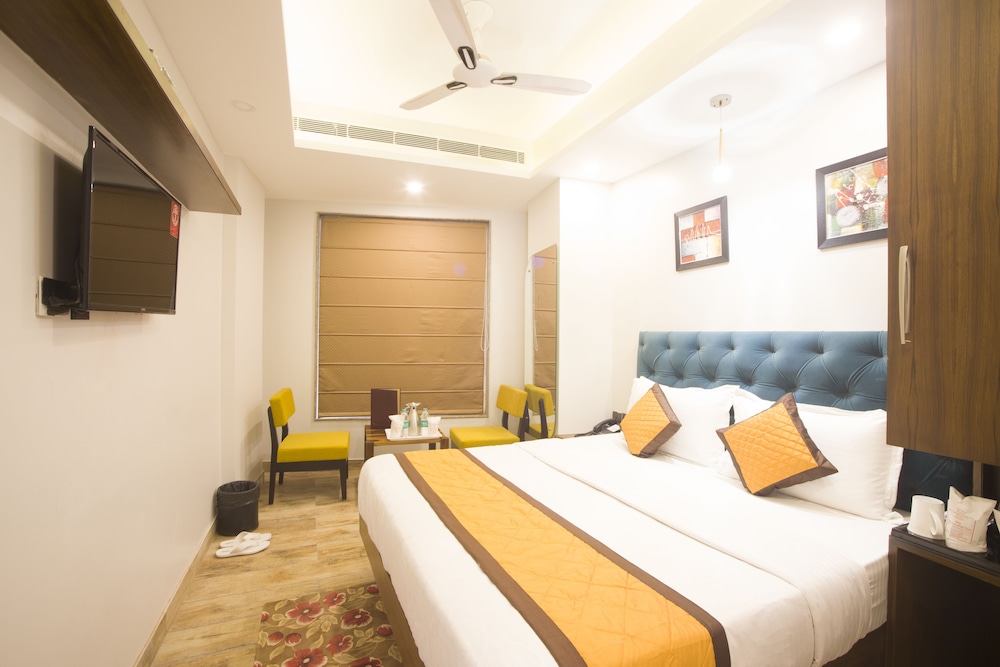 Staybook Hotel Nitya Maharani 26/50