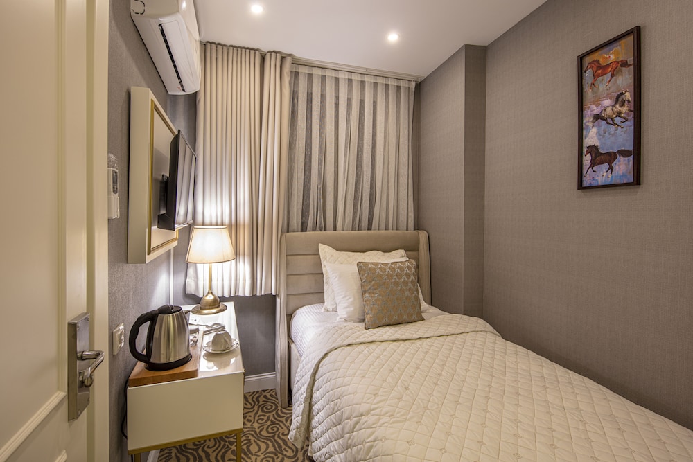 Mr Beyaz Butik Hotel 34/58
