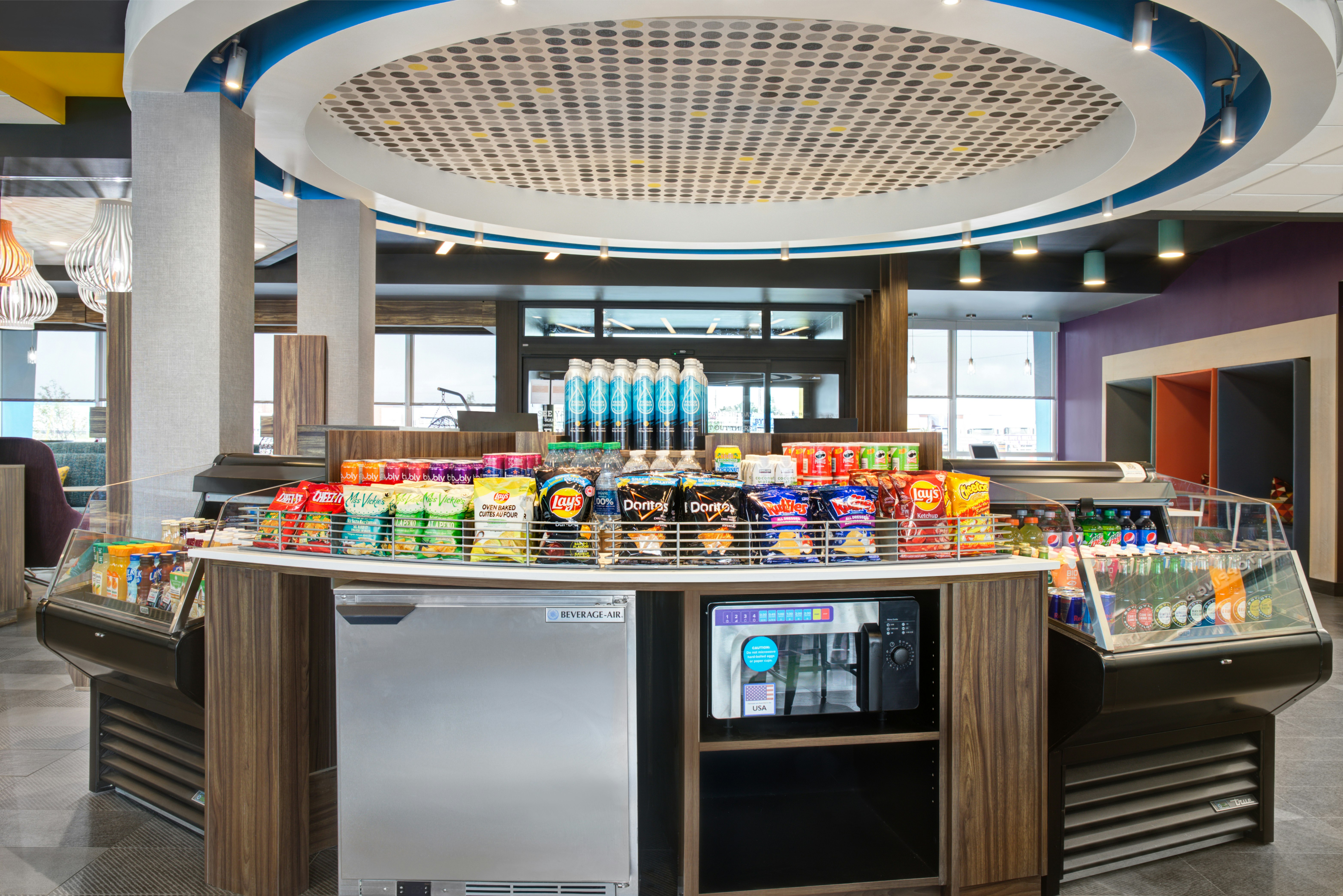 Tru by Hilton Toronto Airport West 25/27