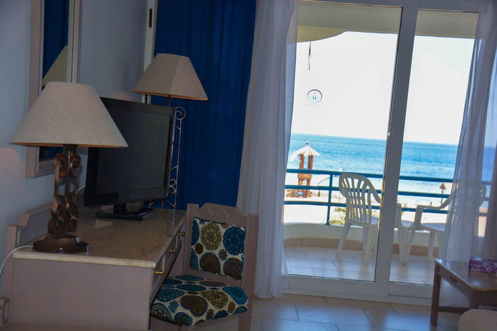 Queen Sharm Resort 38/50