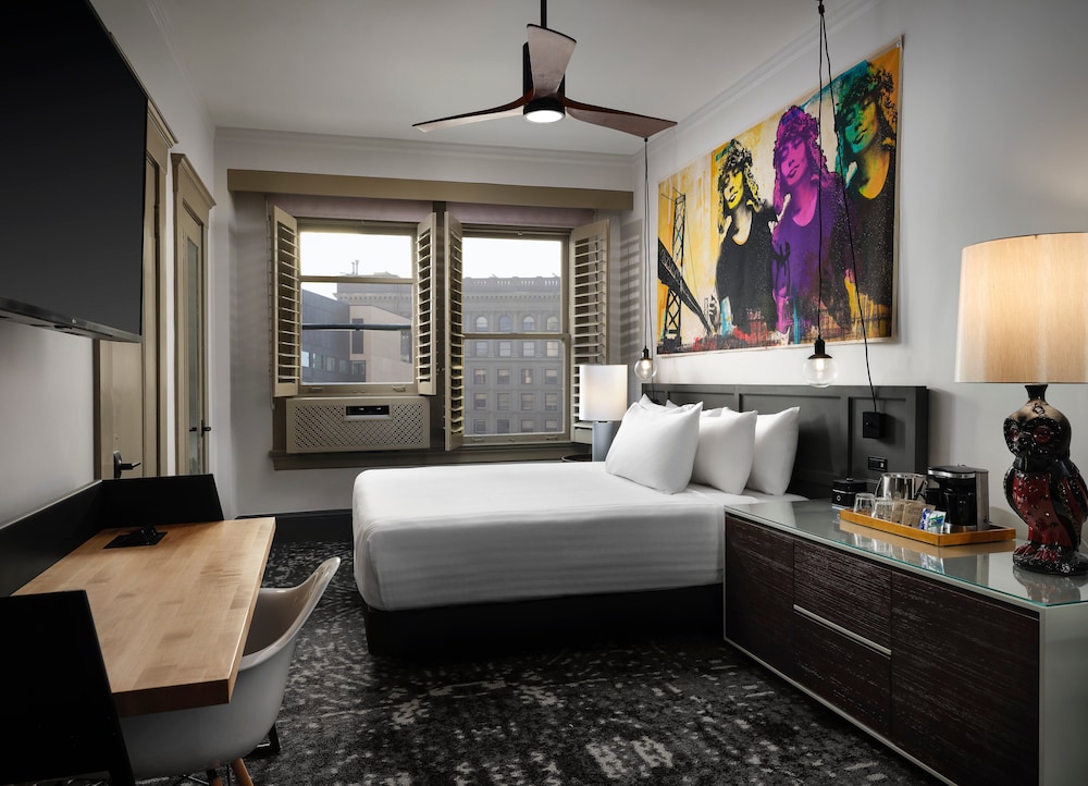 The Barnes San Francisco, Tapestry Collection by Hilton 15/59