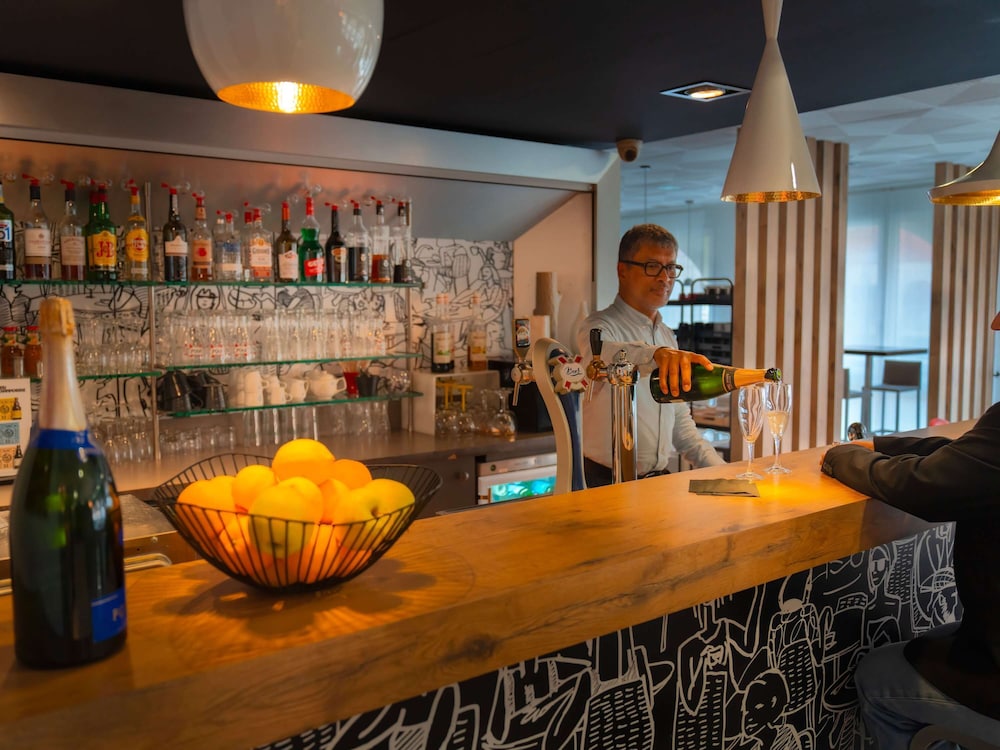 Ibis Epernay Centre Ville 37/63
