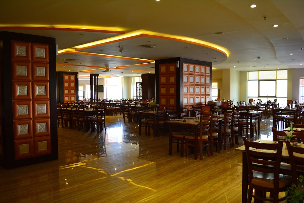 Aswan Plaza Corniche 35/55