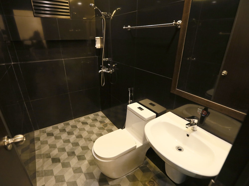 Hotel Ava Malate, Manila 54/63