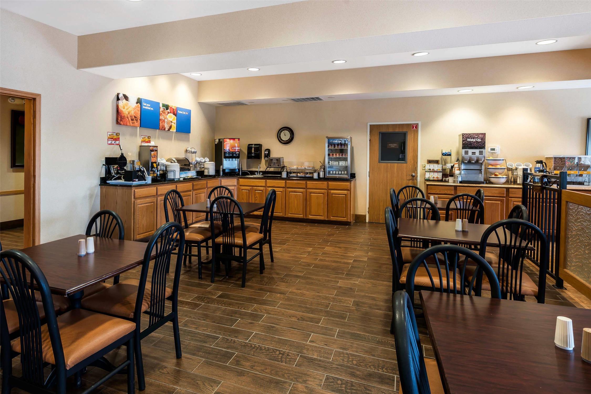 Comfort Inn & Suites Walla Walla 8/20
