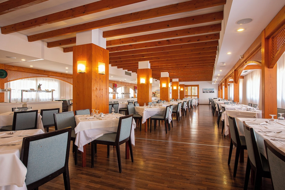 Hipotels Mediterraneo Club 48/63